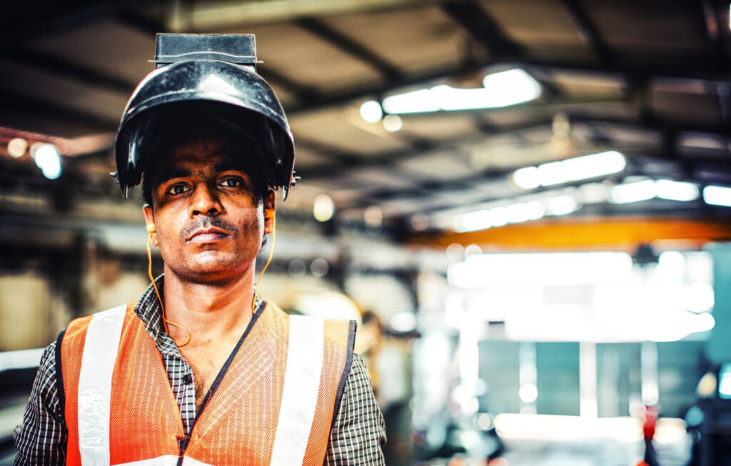 dl.beatsnoop.com-3000-C3fOeZzykU